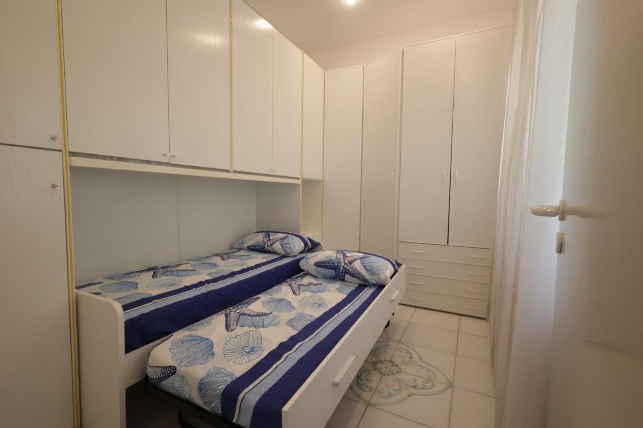 Garden House Giulia Apartment ซอร์เรนโต ภายนอก รูปภาพ