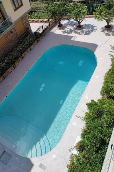 Garden House Giulia Apartment ซอร์เรนโต ภายนอก รูปภาพ